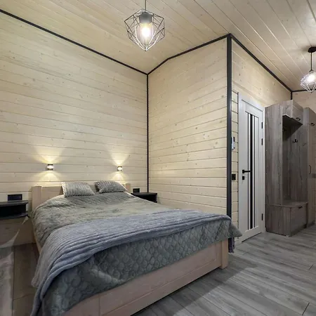 L&s Woodhouse * Verhovina